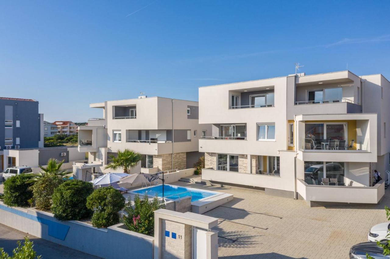 Apartments & Rooms Danivan Pool Villas B Novalja Zewnętrze zdjęcie